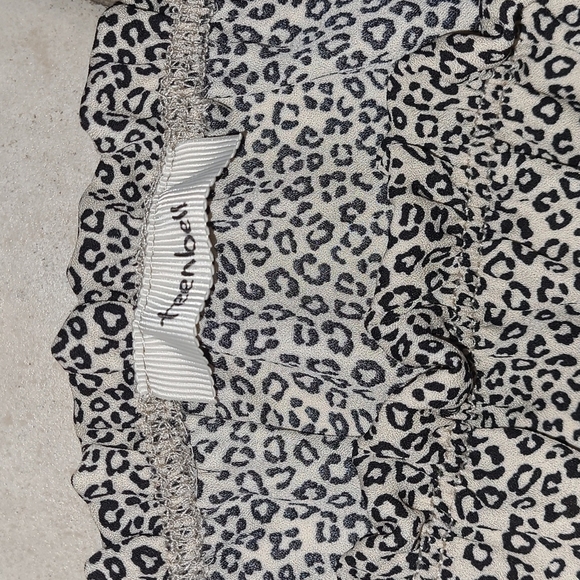 Teenbell Leopard Print Flowy Dressy Top Elastic Stretch Neck Line Tie Sleeves 3X - Picture 4 of 7